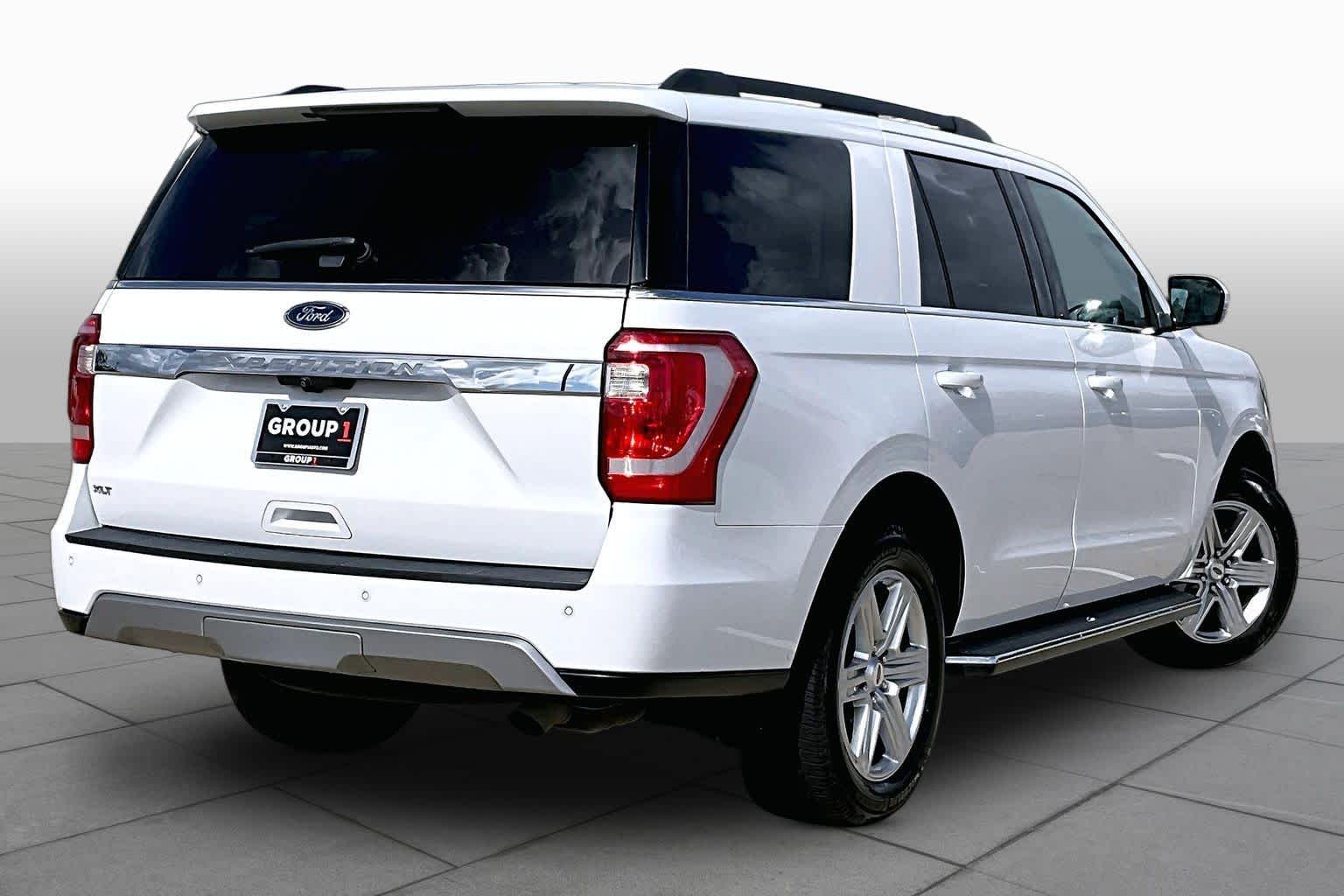2019 Ford Expedition photo 13 of 37