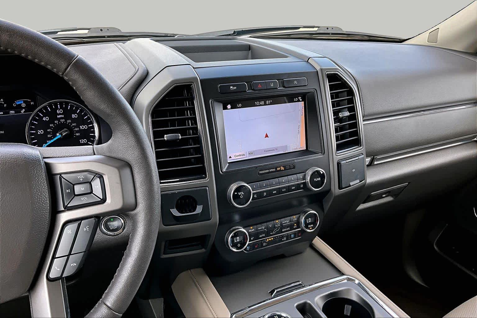 2019 Ford Expedition photo 7 of 37