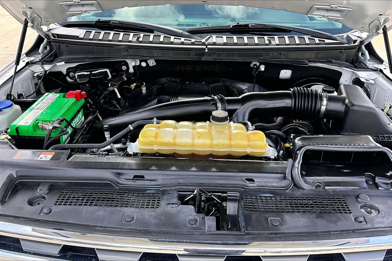 2019 Ford Expedition photo 32 of 37