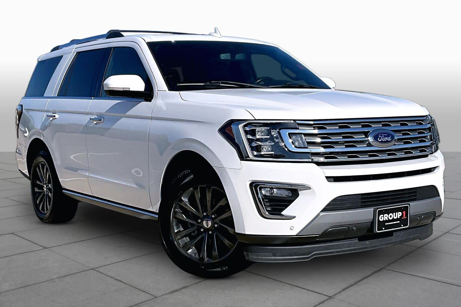 2021 Ford Expedition photo 3 of 37