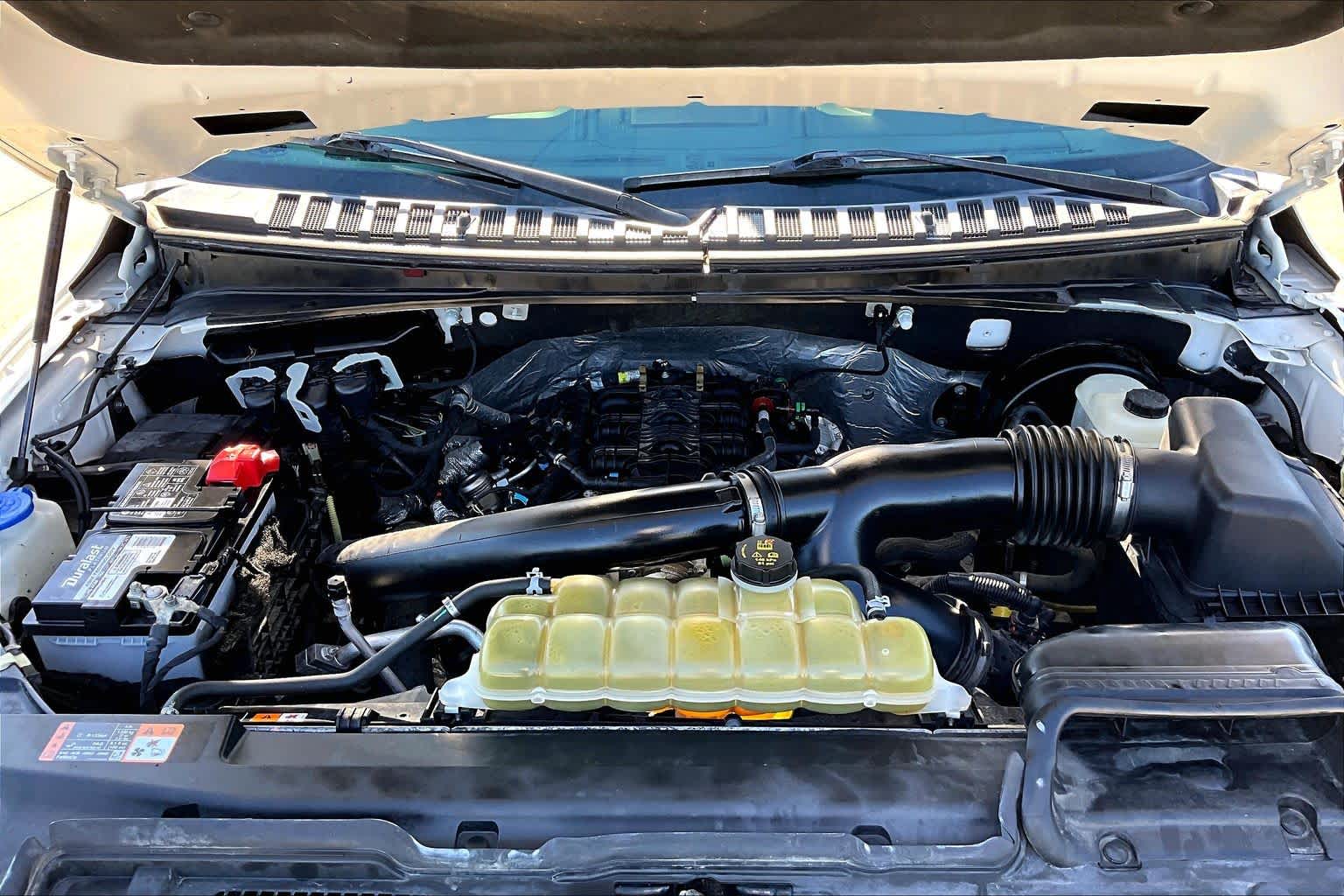 2021 Ford Expedition photo 32 of 37