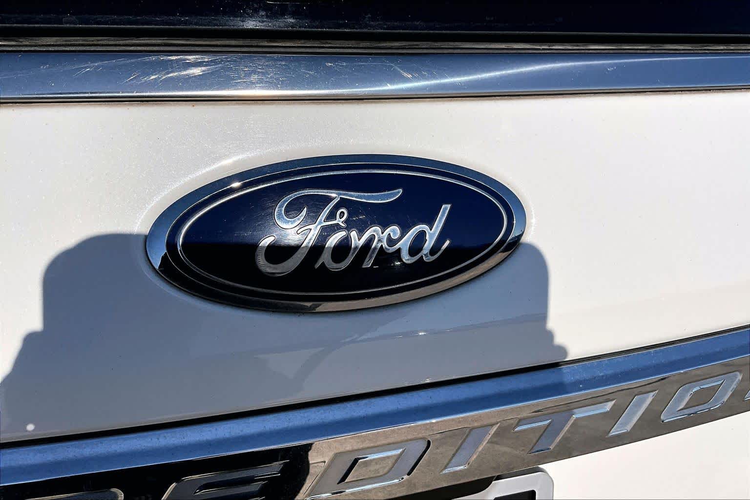 2021 Ford Expedition photo 31 of 37