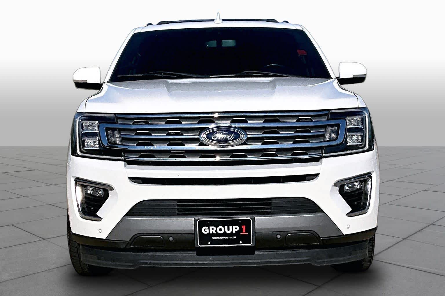 2021 Ford Expedition photo 4 of 37