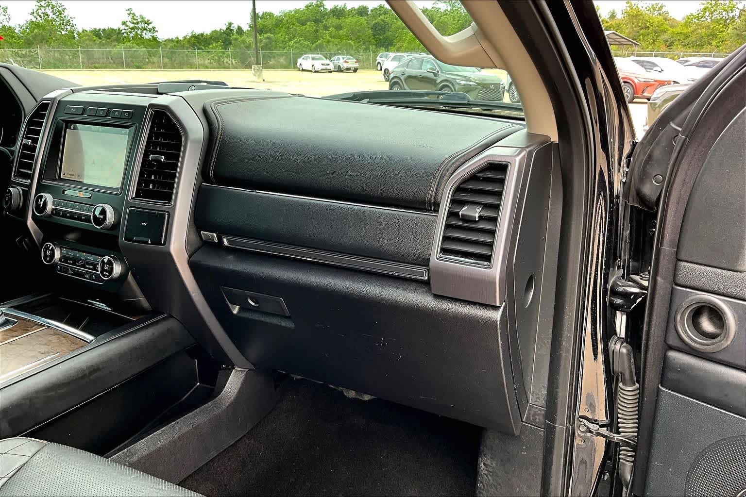 2019 Ford Expedition Platinum Agate Black Metallic at Beck & Masten Kia
