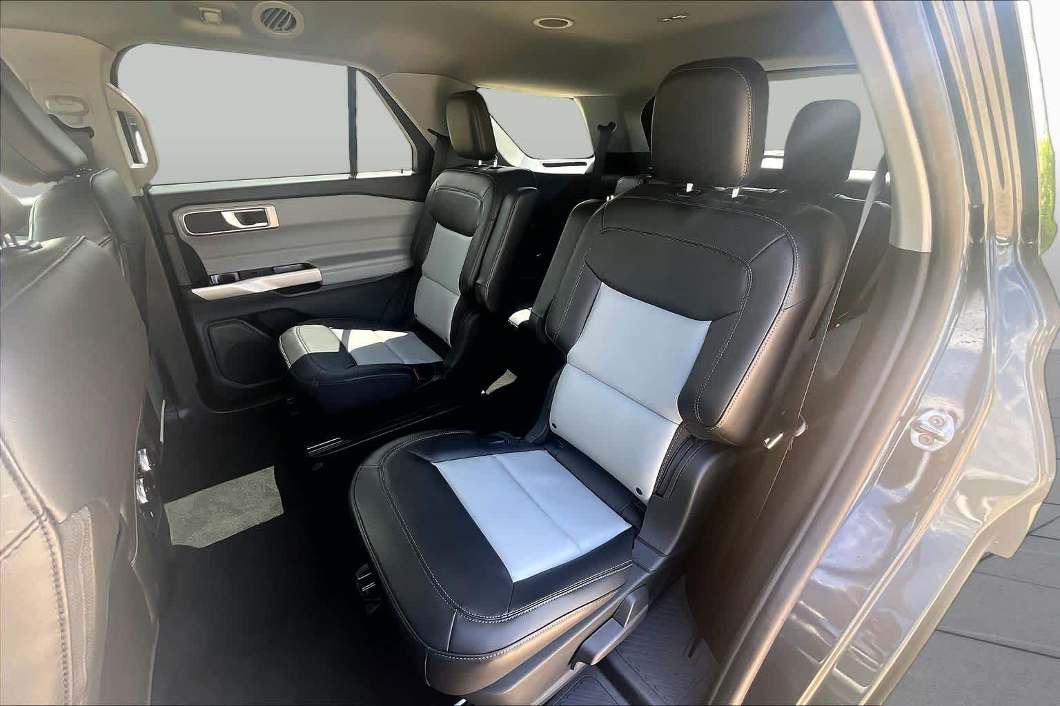 2022 Ford Explorer XLT Stone Blue Metallic at Helfman Ford