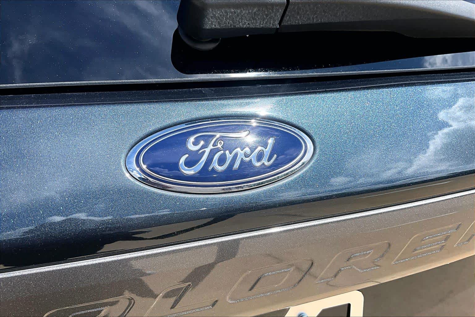 2022 Ford Explorer XLT Stone Blue Metallic at Helfman Ford