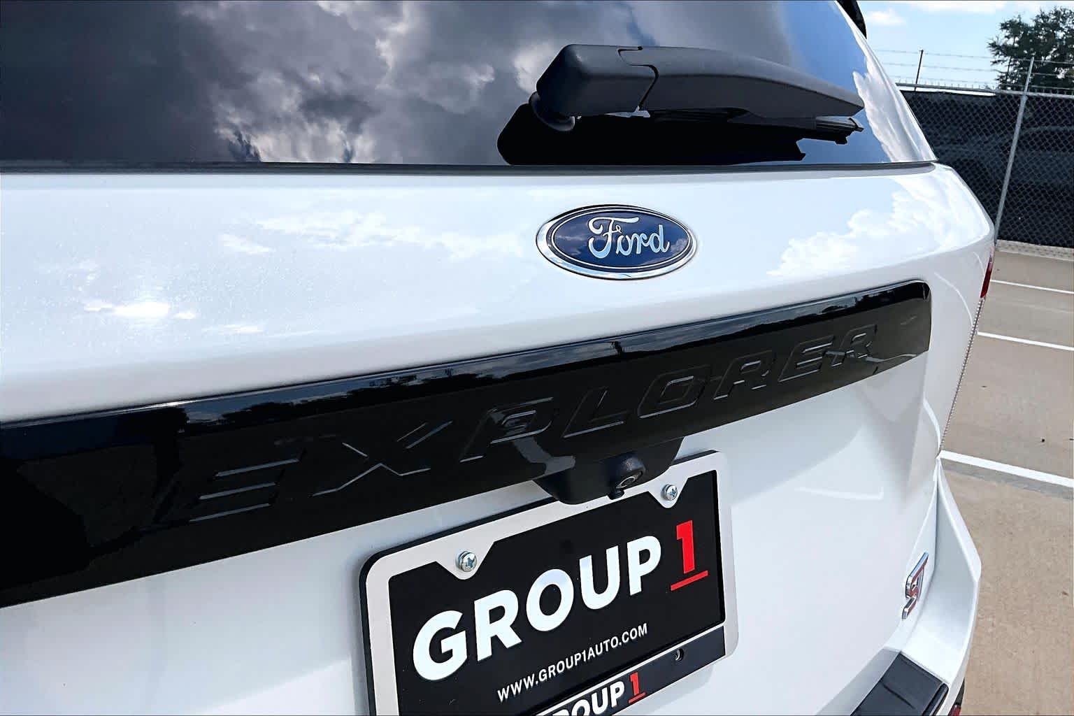 2023 Ford Explorer ST-Line Star White Metallic Tri-Coat at Lexus Southwest Houston