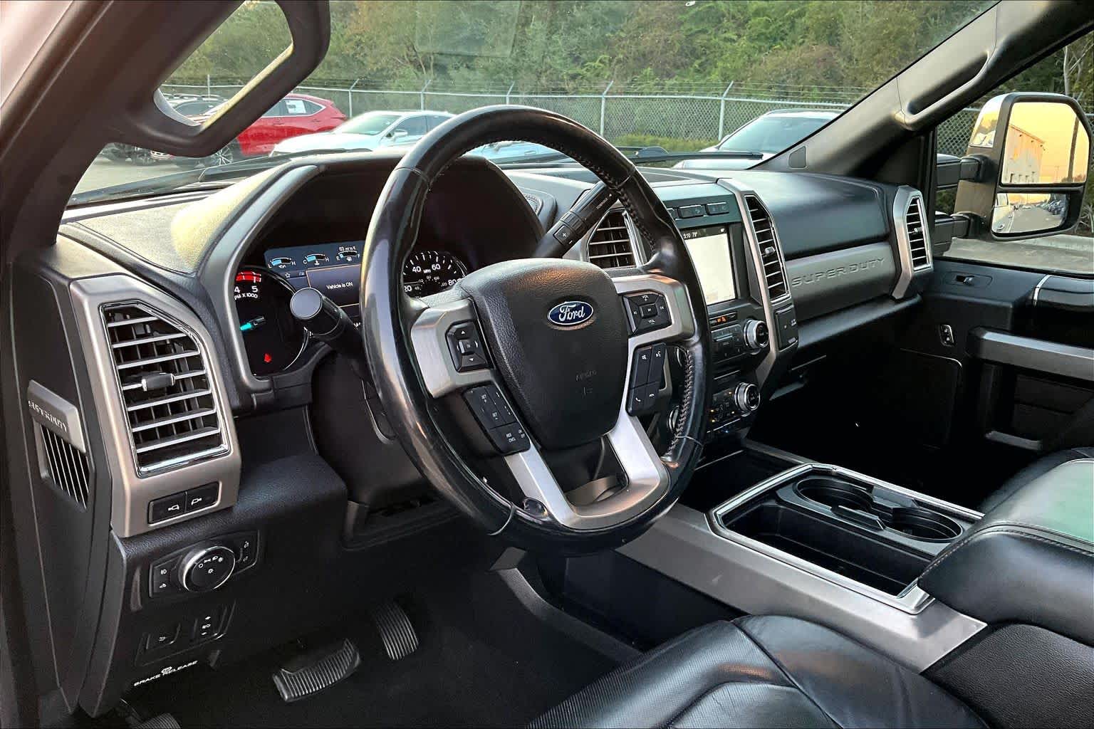 2018 Ford Super Duty F-250 SRW Platinum White Platinum Metallic Tri-Coat at HGreg Houston