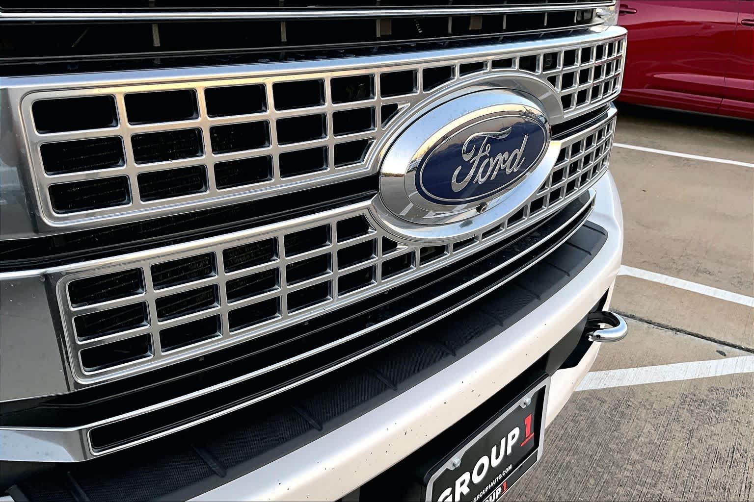 2018 Ford Super Duty F-250 SRW Platinum White Platinum Metallic Tri-Coat at HGreg Houston