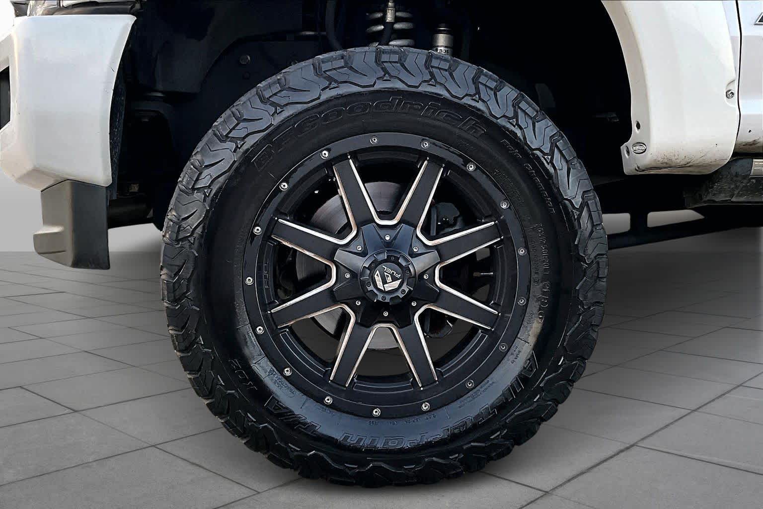 2018 Ford Super Duty F-250 SRW Platinum White Platinum Metallic Tri-Coat at HGreg Houston