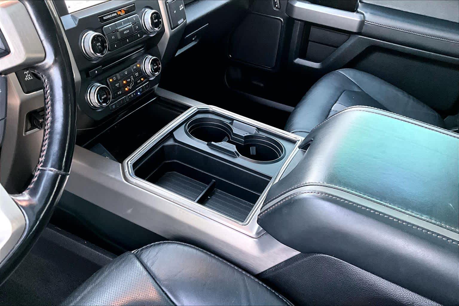 2018 Ford Super Duty F-250 SRW Platinum White Platinum Metallic Tri-Coat at HGreg Houston