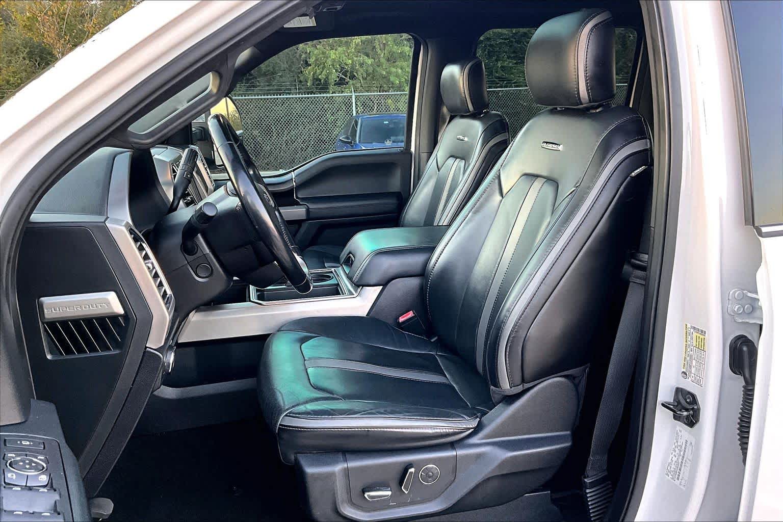 2018 Ford Super Duty F-250 SRW Platinum White Platinum Metallic Tri-Coat at HGreg Houston