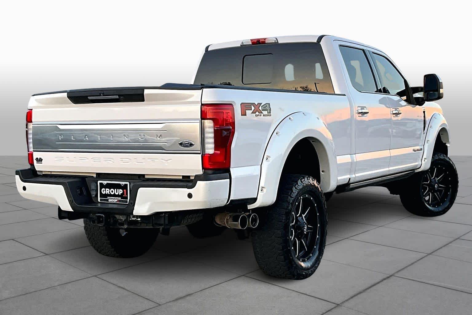 2018 Ford Super Duty F-250 SRW Platinum White Platinum Metallic Tri-Coat at HGreg Houston