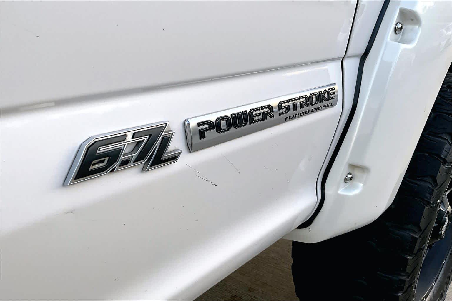 2018 Ford Super Duty F-250 SRW Platinum White Platinum Metallic Tri-Coat at HGreg Houston