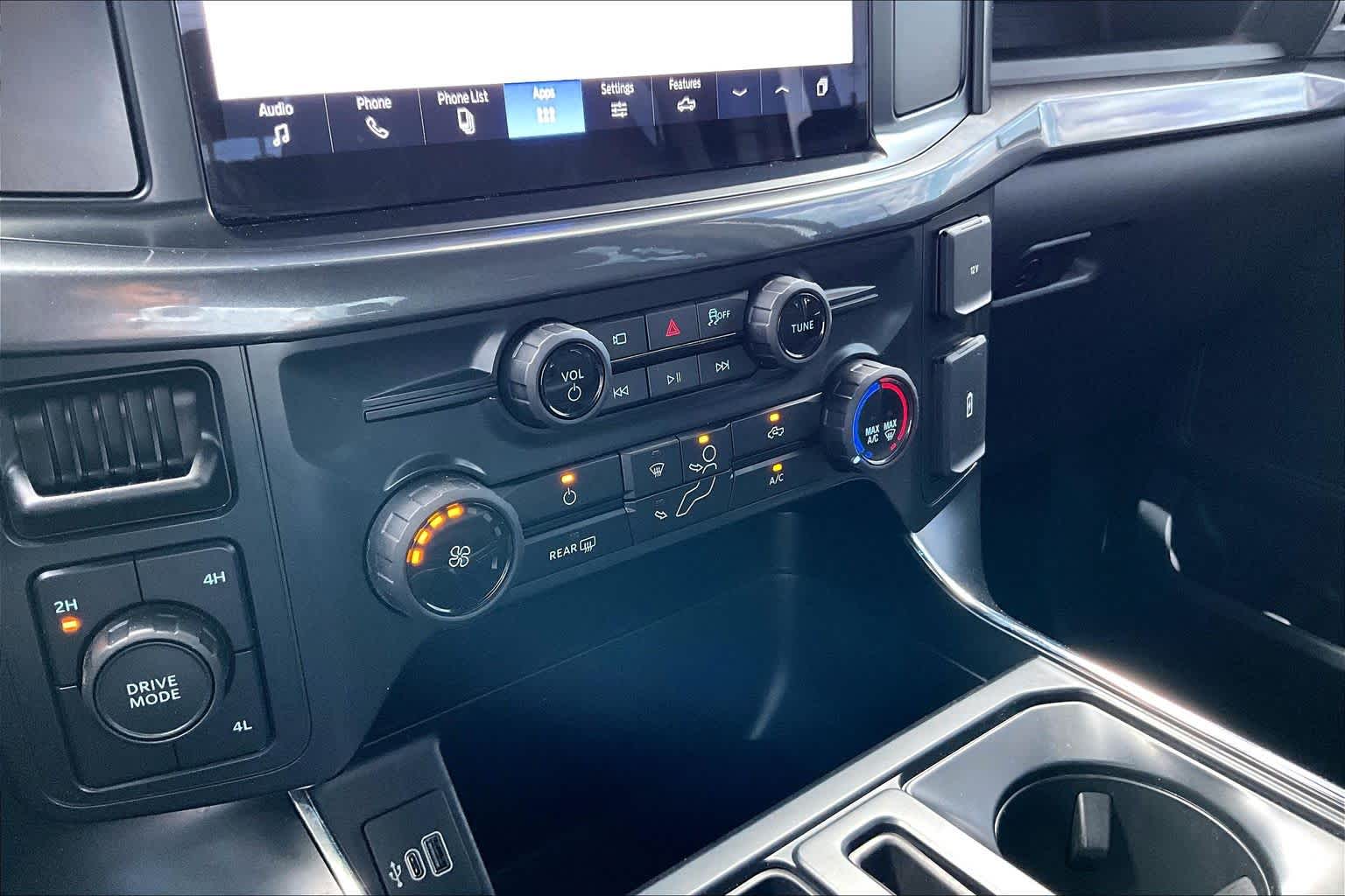 2025 Ford F-150 STX Oxford White at Group 1 GMC Buick South