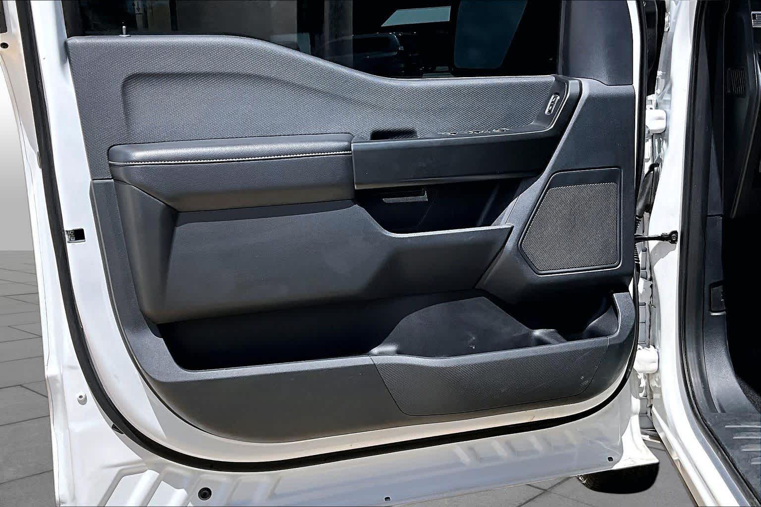 2025 Ford F-150 STX Oxford White at Group 1 GMC Buick South