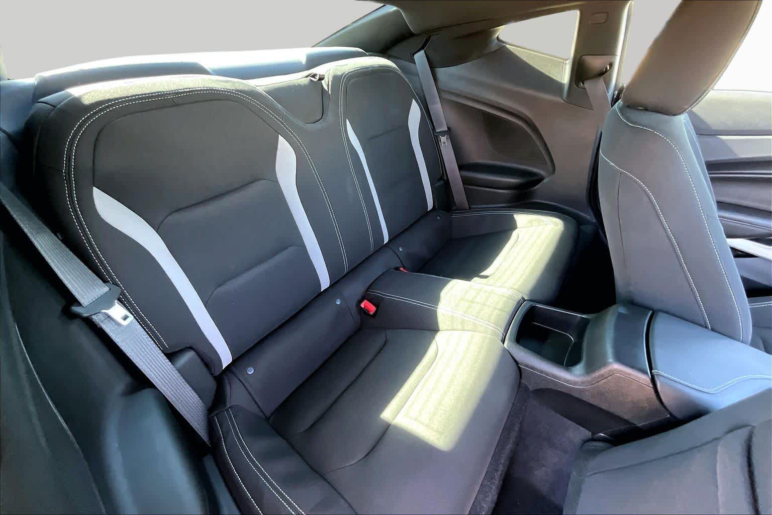 2023 Chevrolet Camaro photo 20 of 37