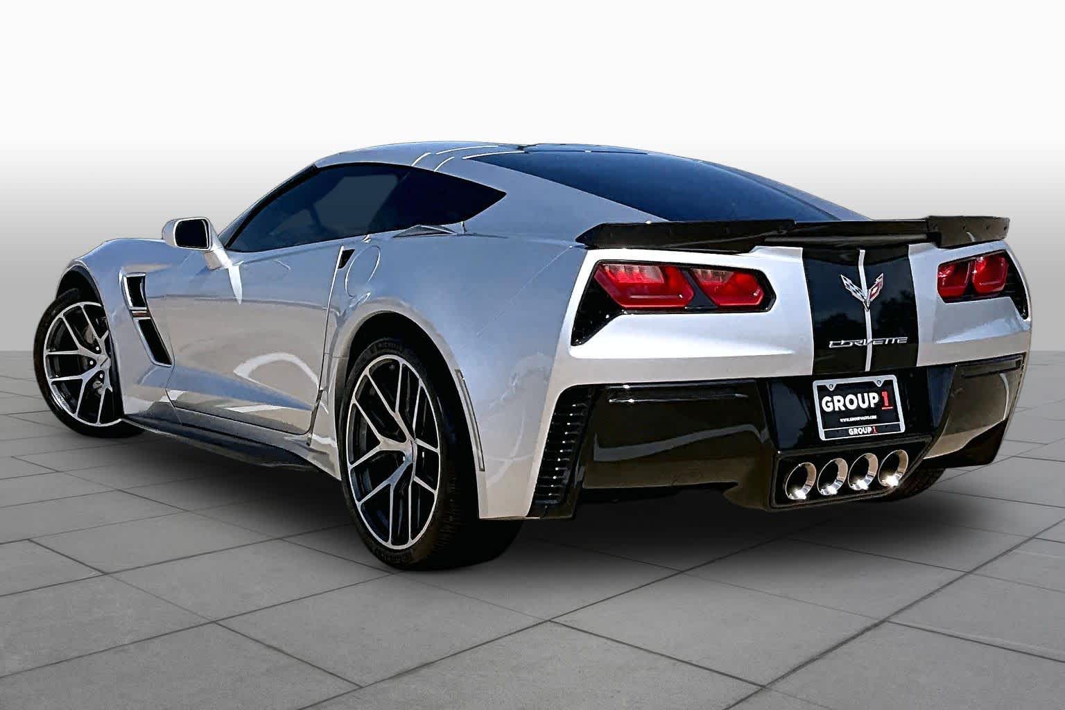 2018 Chevrolet Corvette Grand Sport 2LT - 11