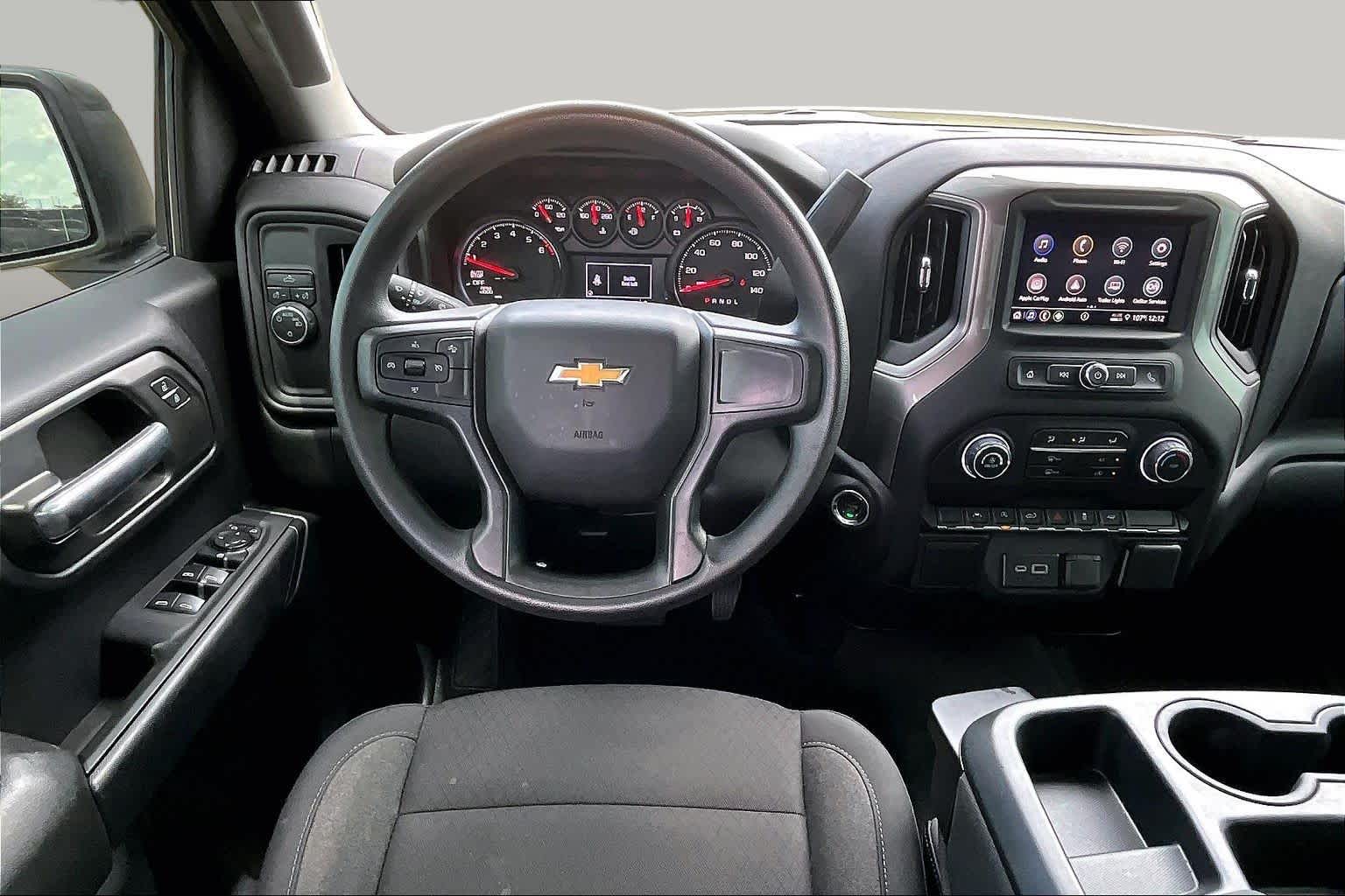 2026 Chevrolet Silverado 1500 photo 6 of 37