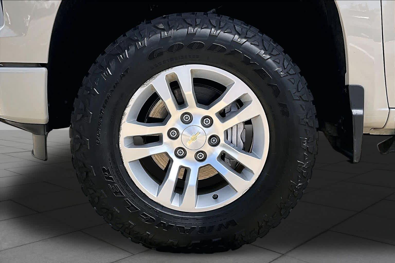 2026 Chevrolet Silverado 1500 photo 11 of 37
