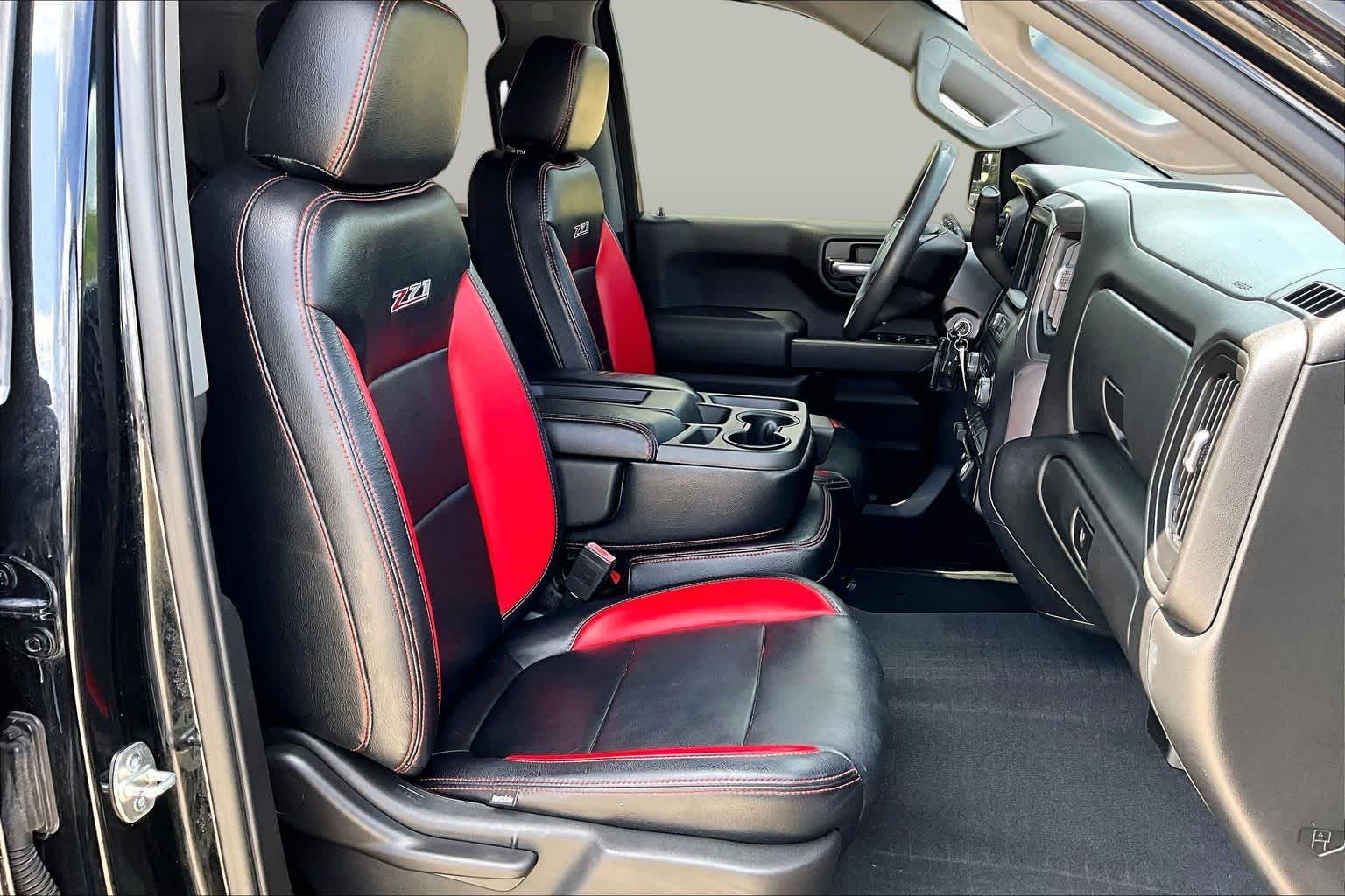 2019 Chevrolet Silverado 1500 Custom Trail Boss Black at Davis Chevrolet