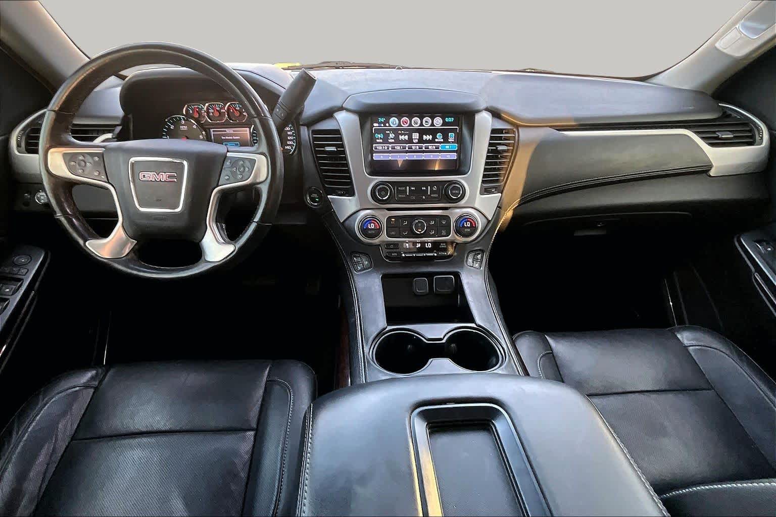 2019 GMC Yukon photo 15 of 34