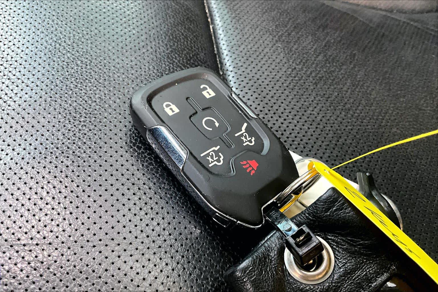 2019 GMC Yukon photo 14 of 34