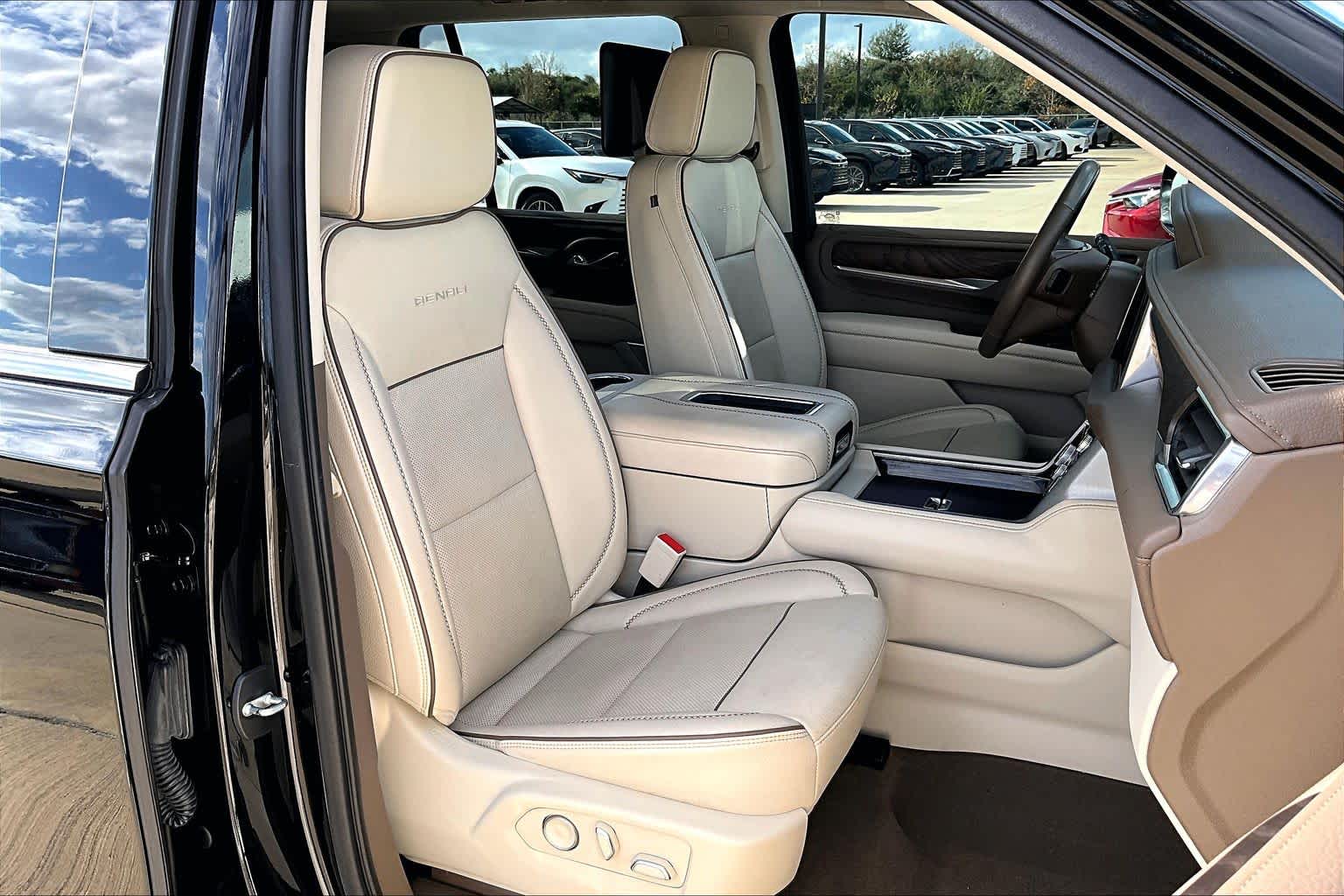 2021 GMC Yukon Denali Onyx Black at Texan GMC Buick