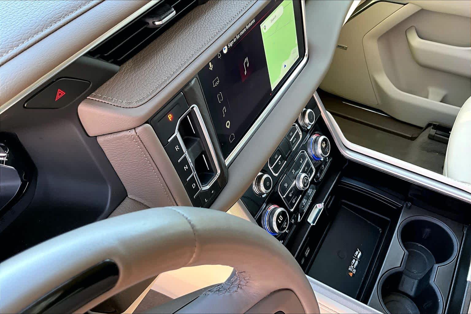 2024 GMC Yukon Denali Denali White Frost Tricoat at Lexus Southwest Houston