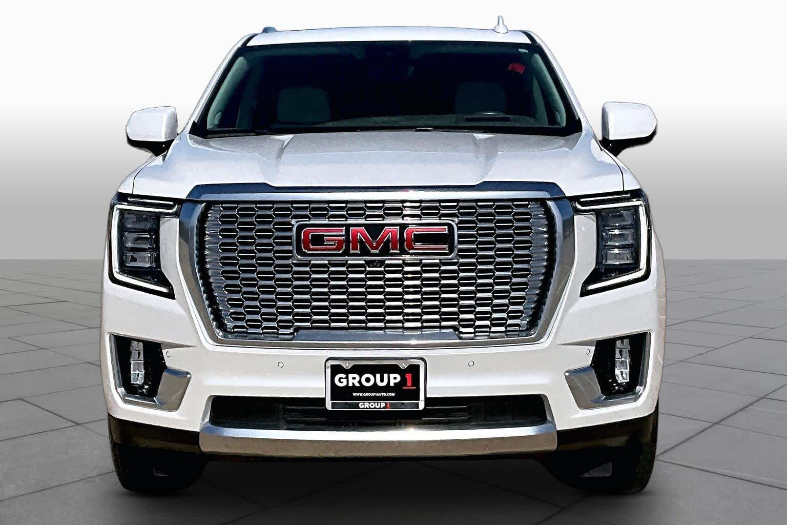 2024 GMC Yukon Denali Denali White Frost Tricoat at Lexus Southwest Houston