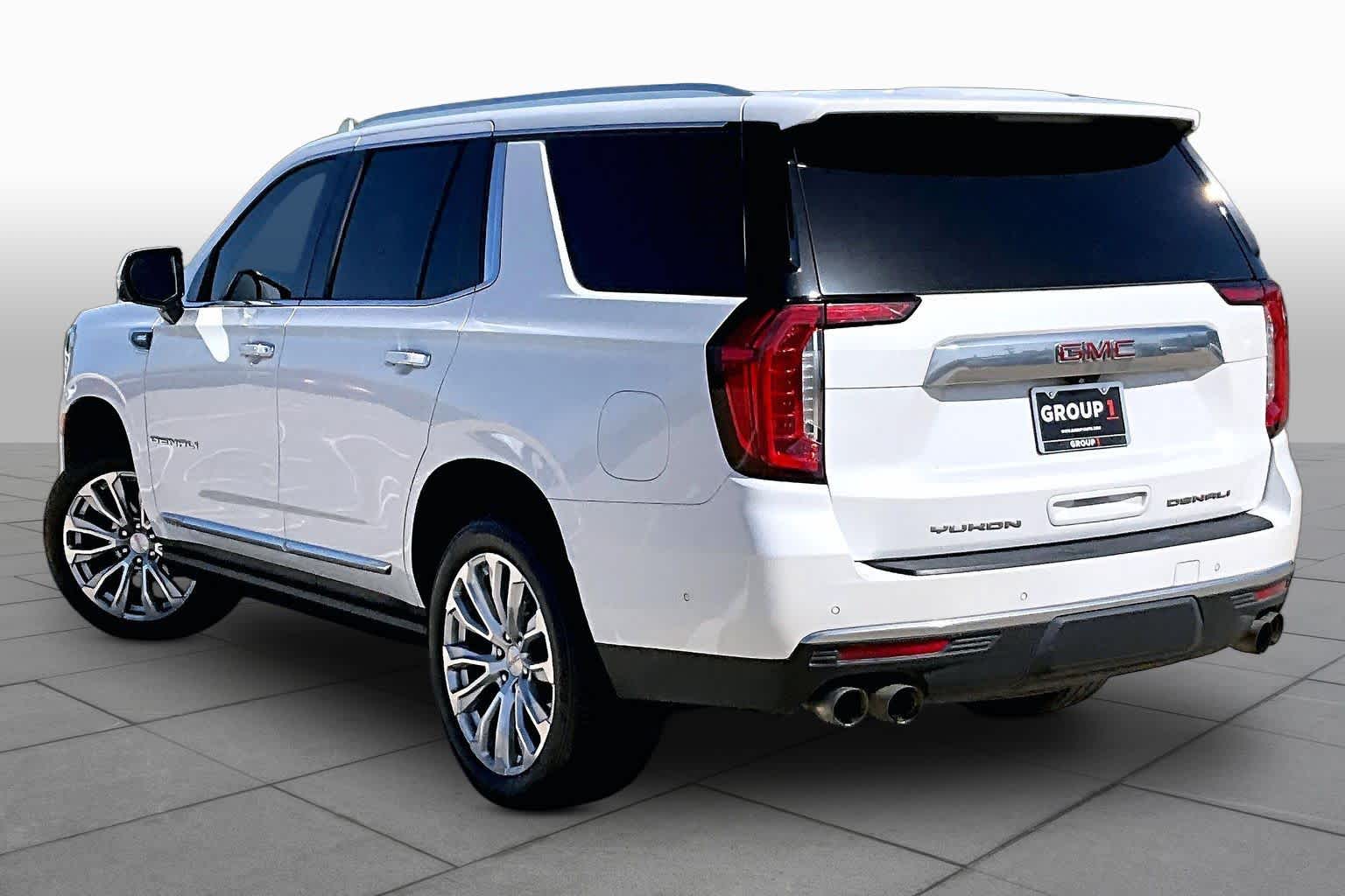 2024 GMC Yukon Denali Denali White Frost Tricoat at Lexus Southwest Houston