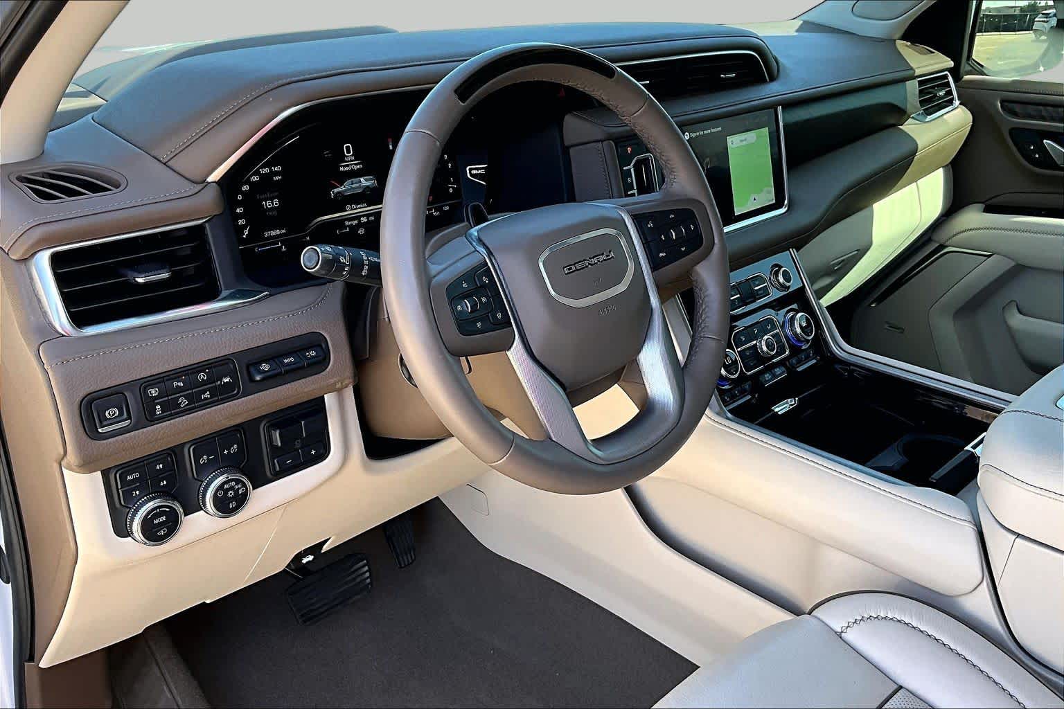 2024 GMC Yukon Denali Denali White Frost Tricoat at Lexus Southwest Houston