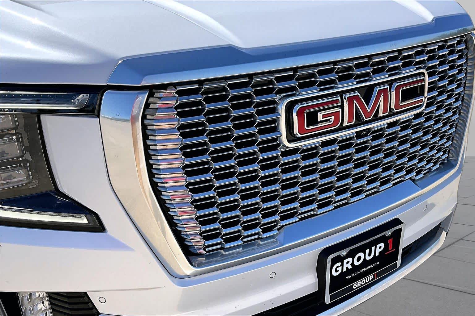 2024 GMC Yukon Denali Denali White Frost Tricoat at Lexus Southwest Houston