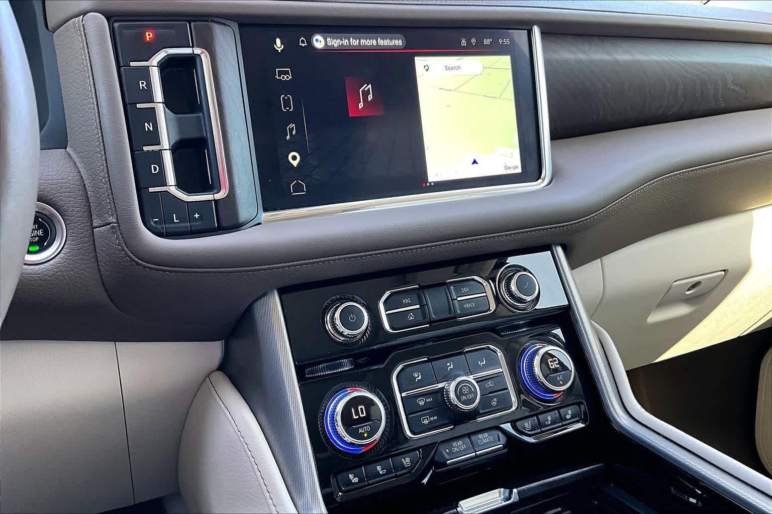 2024 GMC Yukon Denali Denali White Frost Tricoat at Lexus Southwest Houston