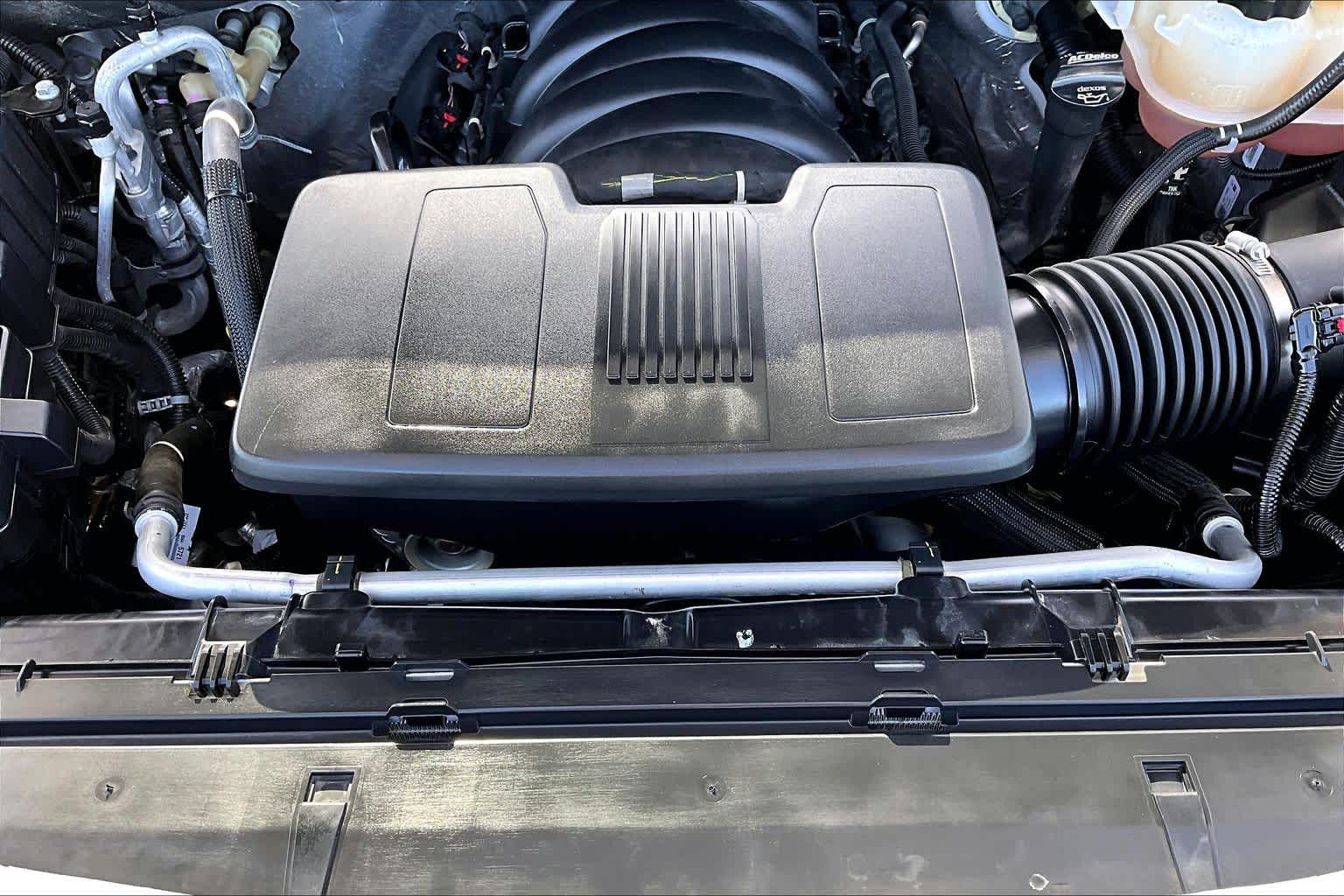 2024 GMC Yukon Denali Denali White Frost Tricoat at Lexus Southwest Houston
