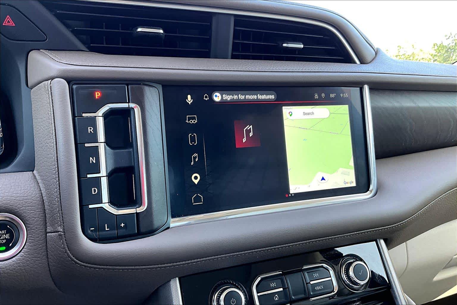 2024 GMC Yukon Denali Denali White Frost Tricoat at Lexus Southwest Houston
