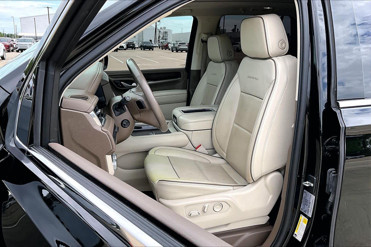 2022 GMC Yukon Denali Denali Onyx Black at Group 1 GMC Buick South