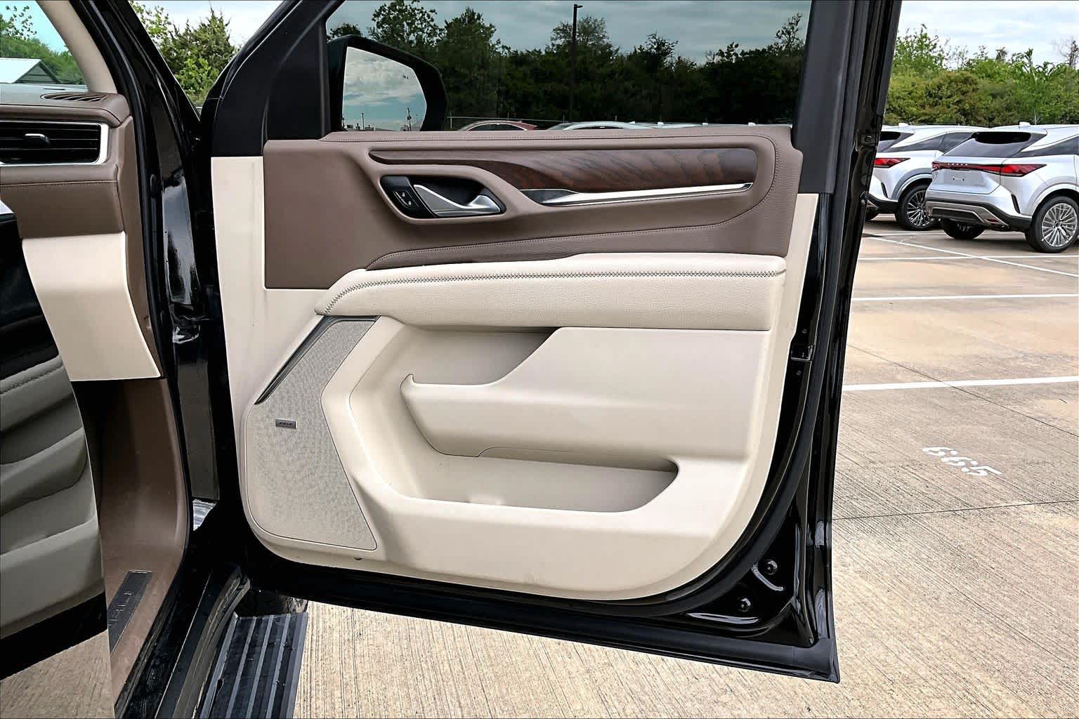 2022 GMC Yukon Denali Denali Onyx Black at Group 1 GMC Buick South