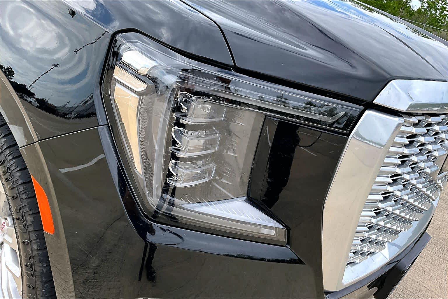 2022 GMC Yukon Denali Denali Onyx Black at Group 1 GMC Buick South
