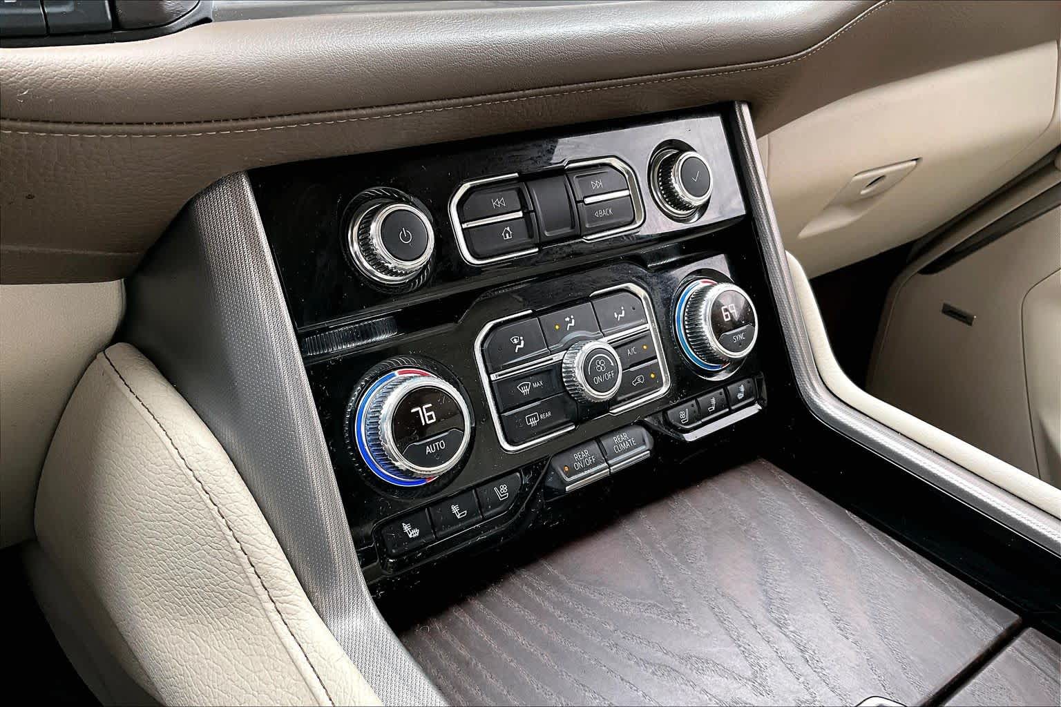 2022 GMC Yukon Denali Denali Onyx Black at Group 1 GMC Buick South