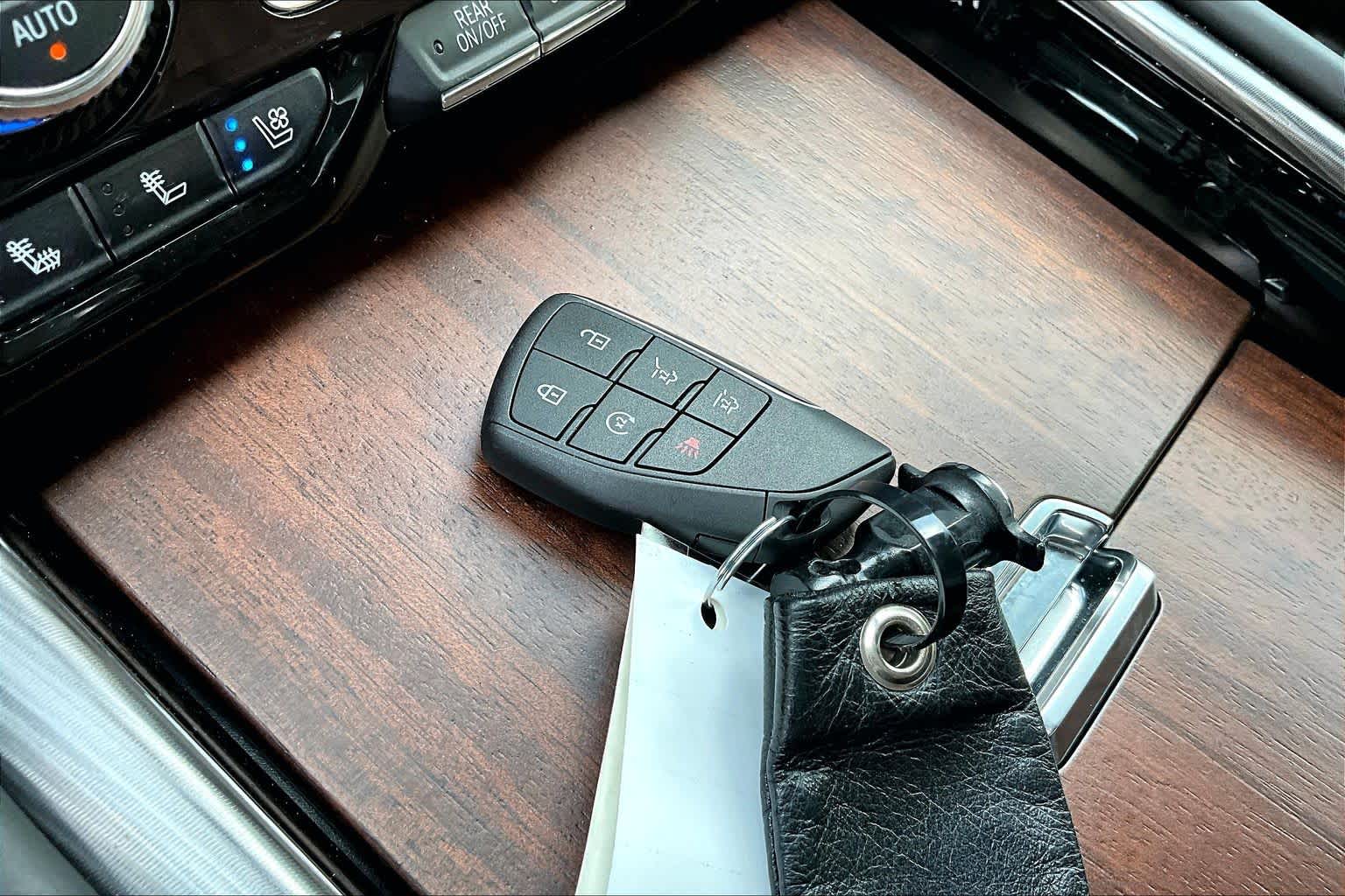 2024 GMC Yukon XL Denali Ultimate Denali Ultimate Onyx Black at Beck & Masten Kia