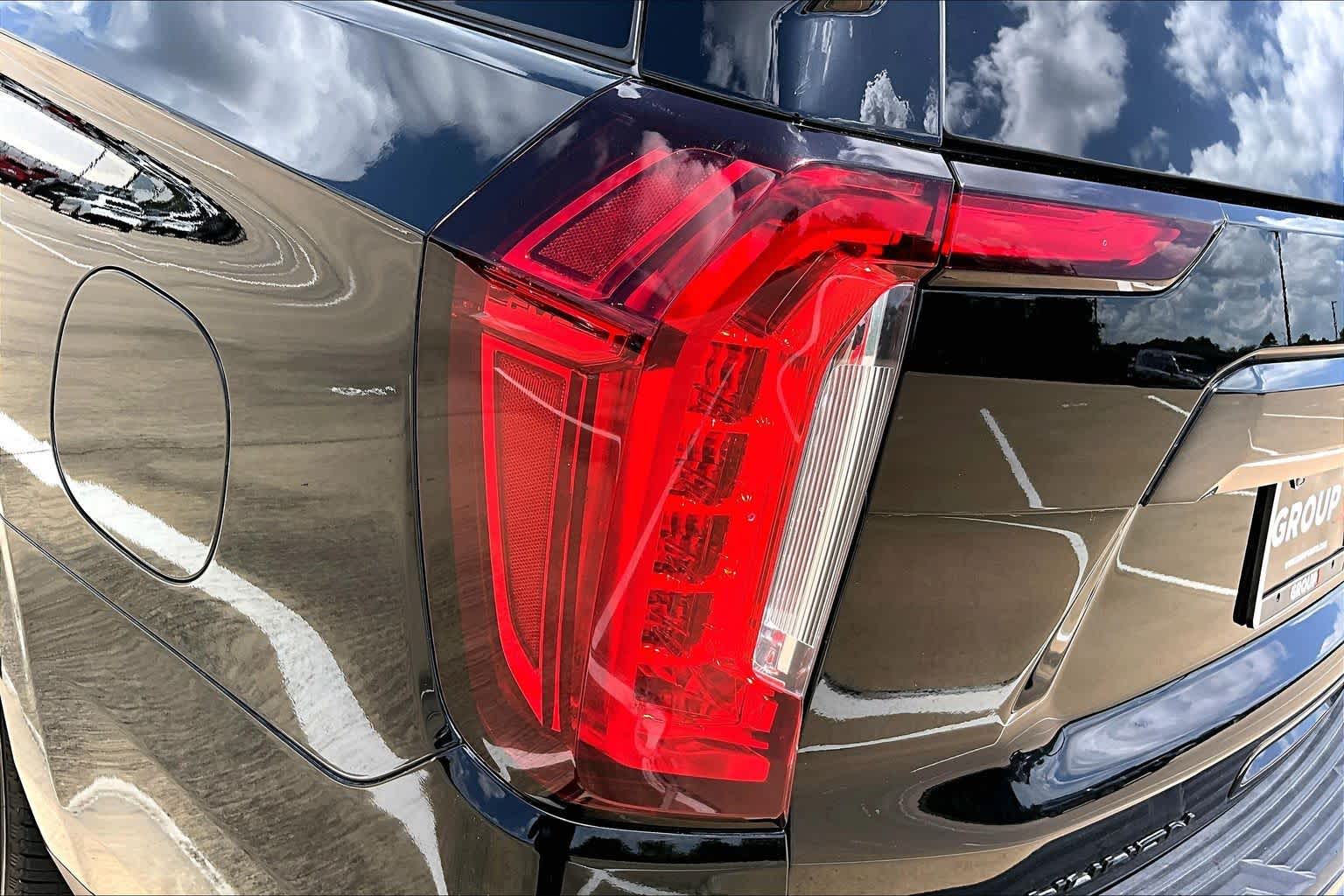 2024 GMC Yukon XL Denali Ultimate Denali Ultimate Onyx Black at Beck & Masten Kia