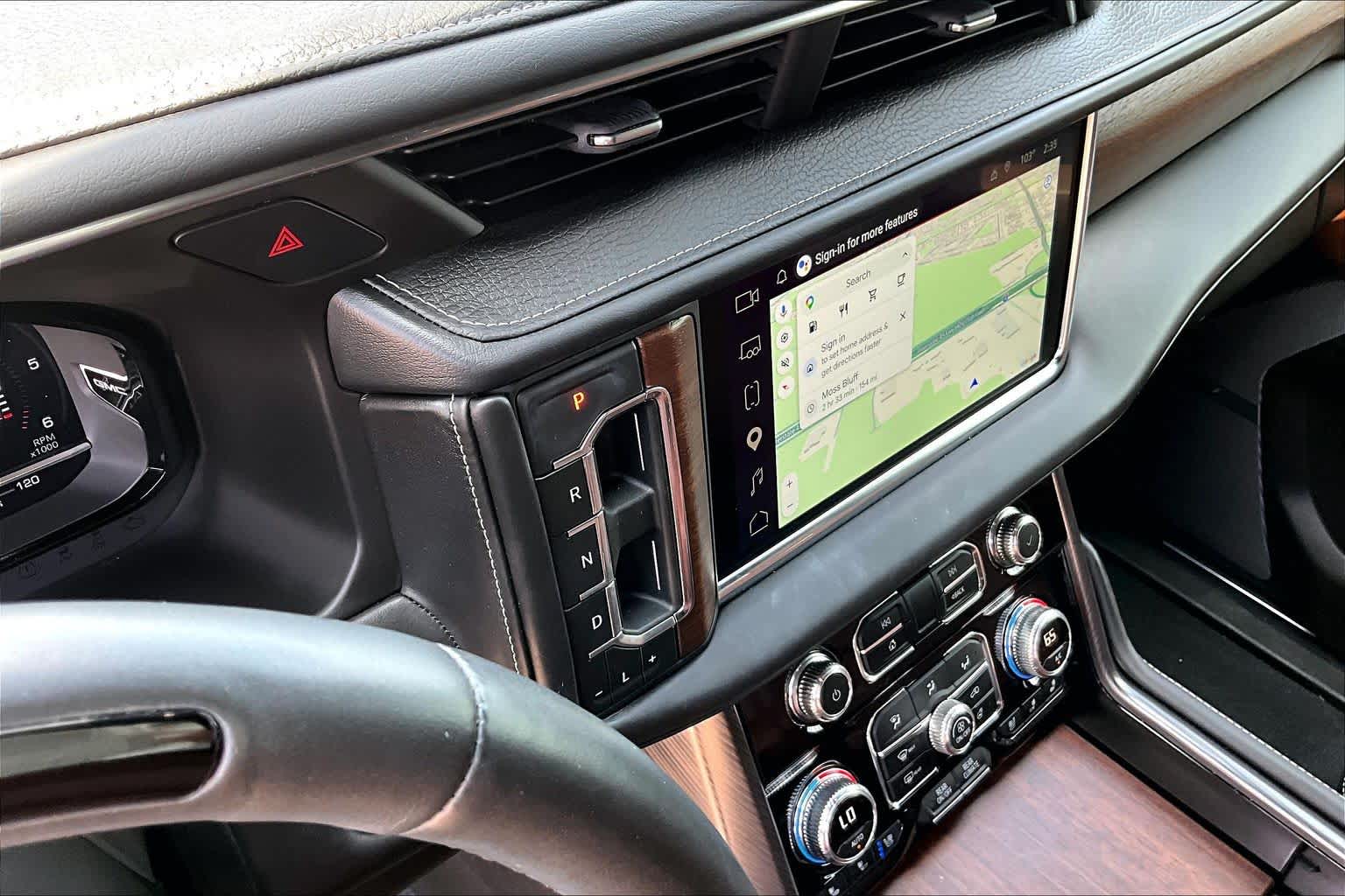 2024 GMC Yukon XL Denali Ultimate Denali Ultimate Onyx Black at Beck & Masten Kia
