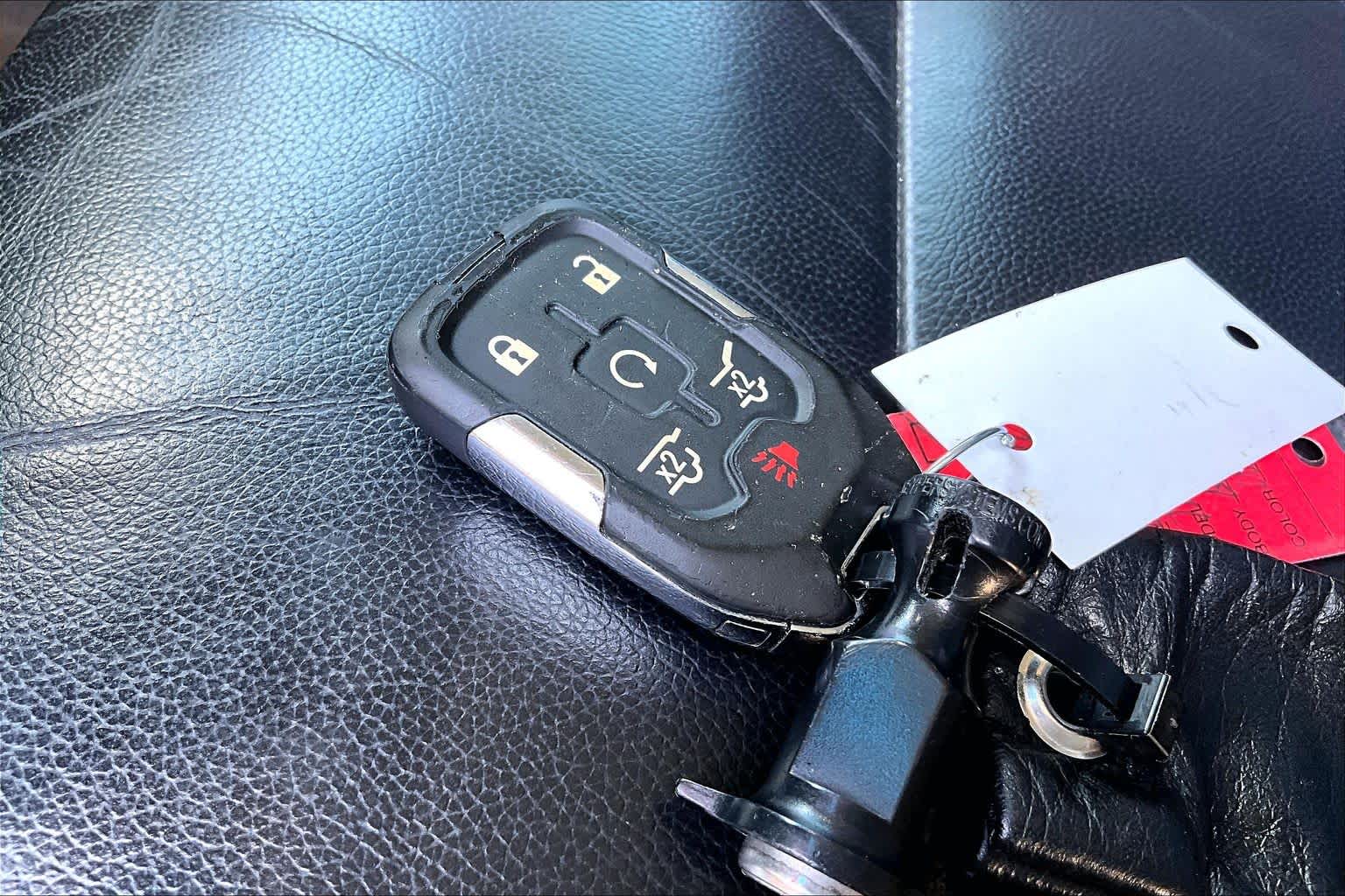 2019 Chevrolet Tahoe LT Summit White at Group 1 GMC Buick South