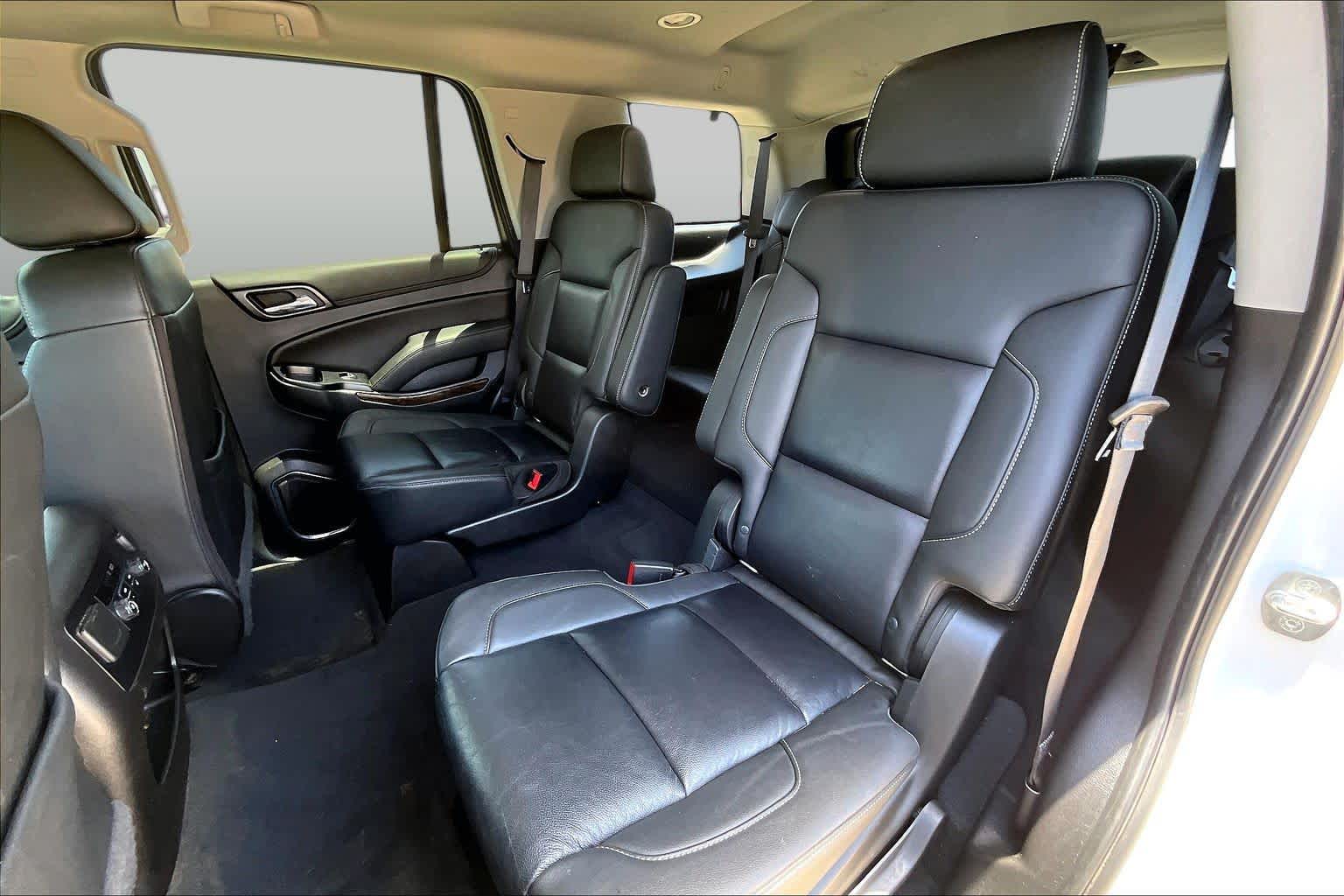 2019 Chevrolet Tahoe LT Summit White at Group 1 GMC Buick South