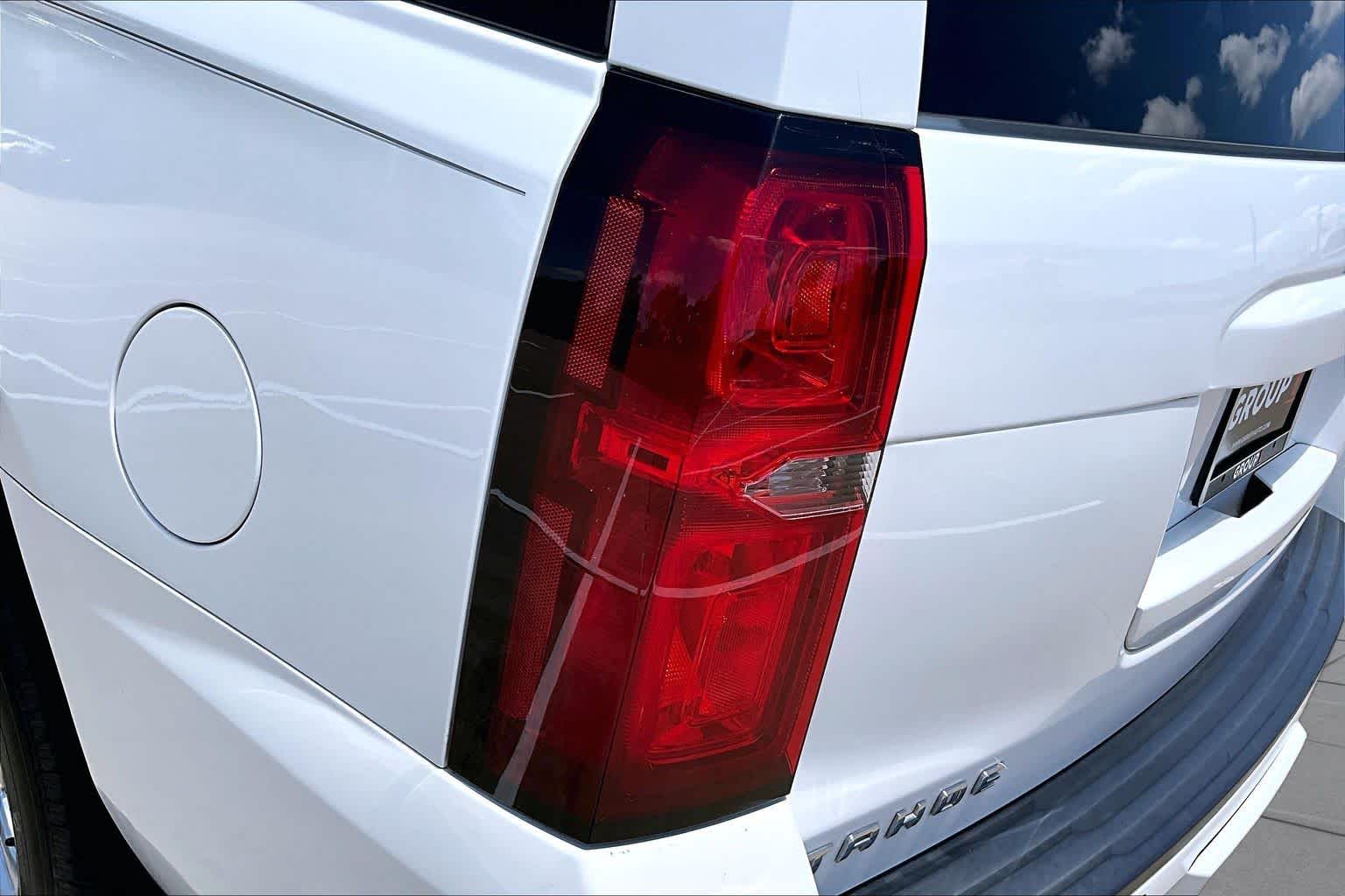 2019 Chevrolet Tahoe LT Summit White at Group 1 GMC Buick South