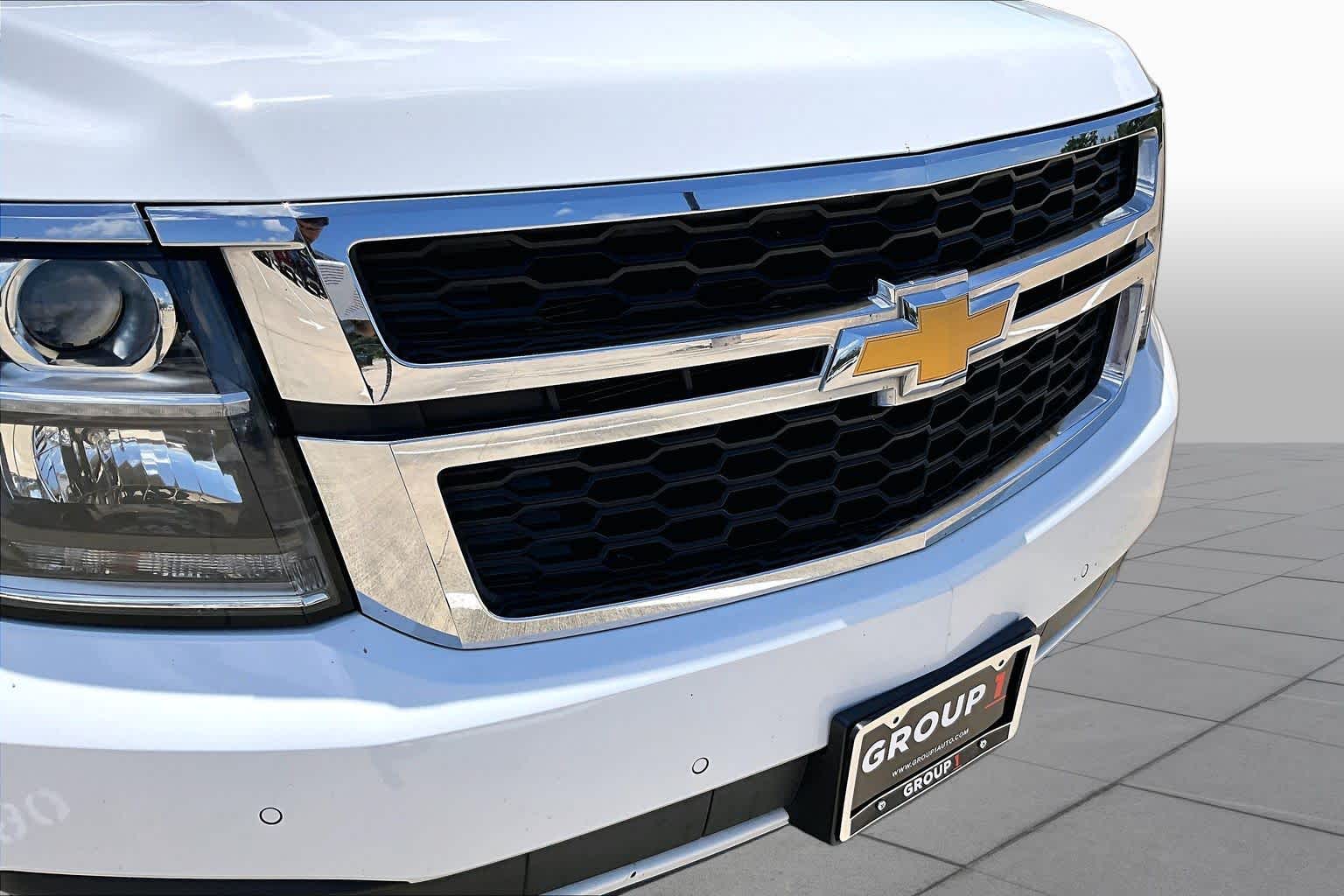 2019 Chevrolet Tahoe LT Summit White at Group 1 GMC Buick South