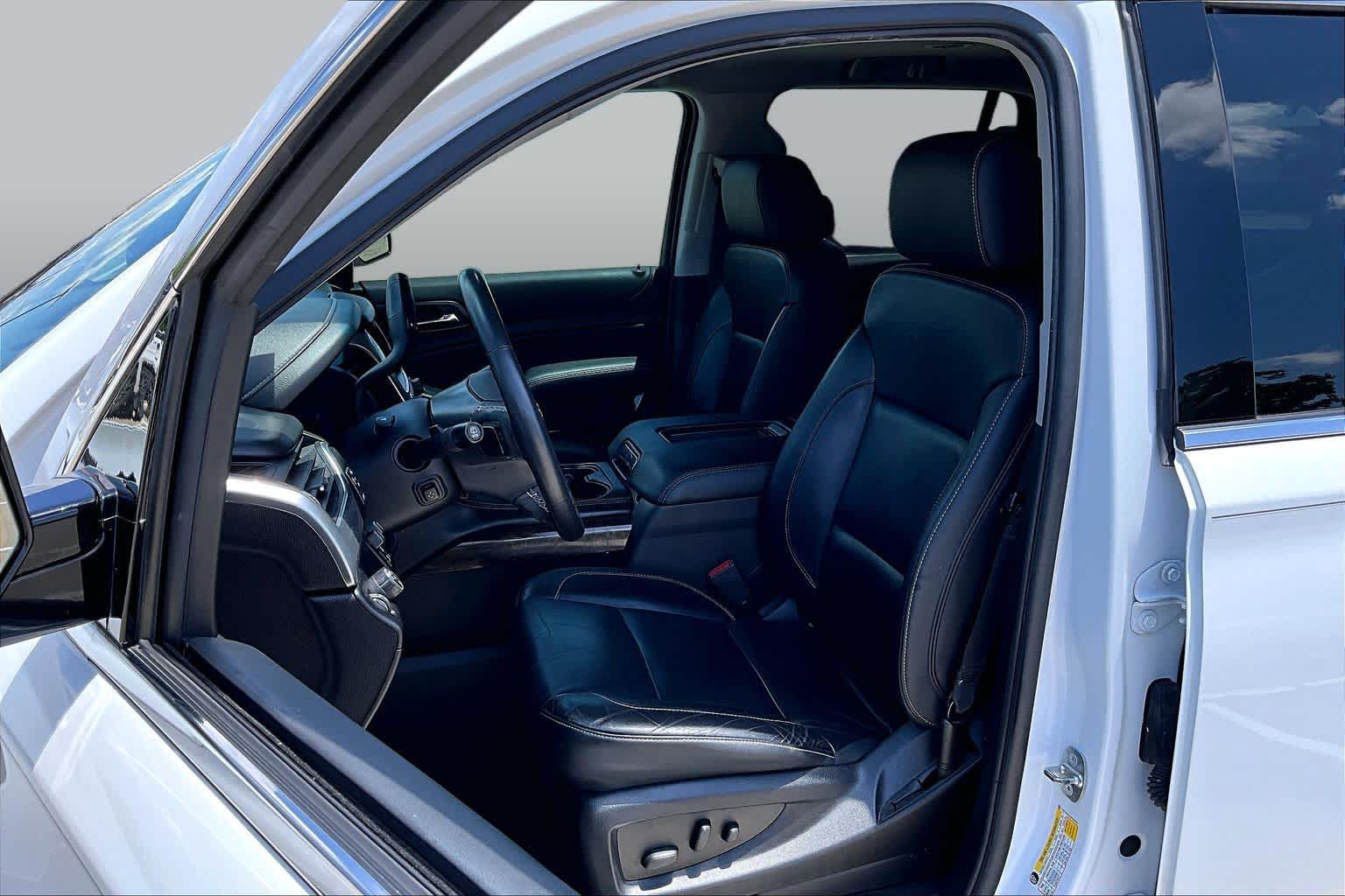 2019 Chevrolet Tahoe LT Summit White at Group 1 GMC Buick South