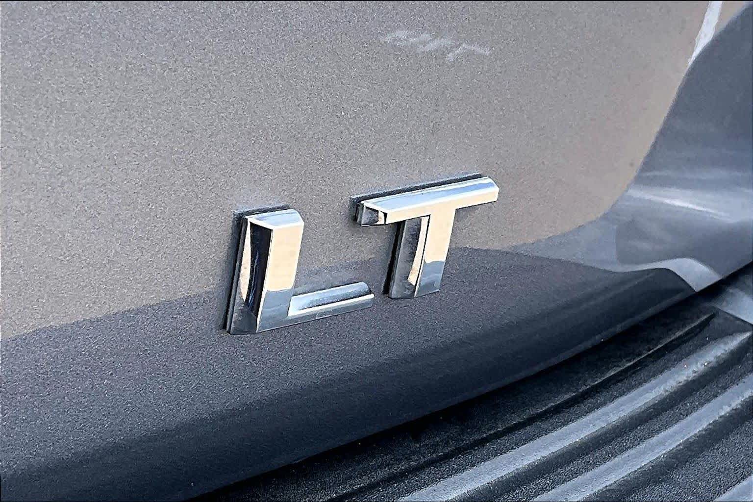2022 Chevrolet Suburban LT Satin Steel Metallic at Texan GMC Buick
