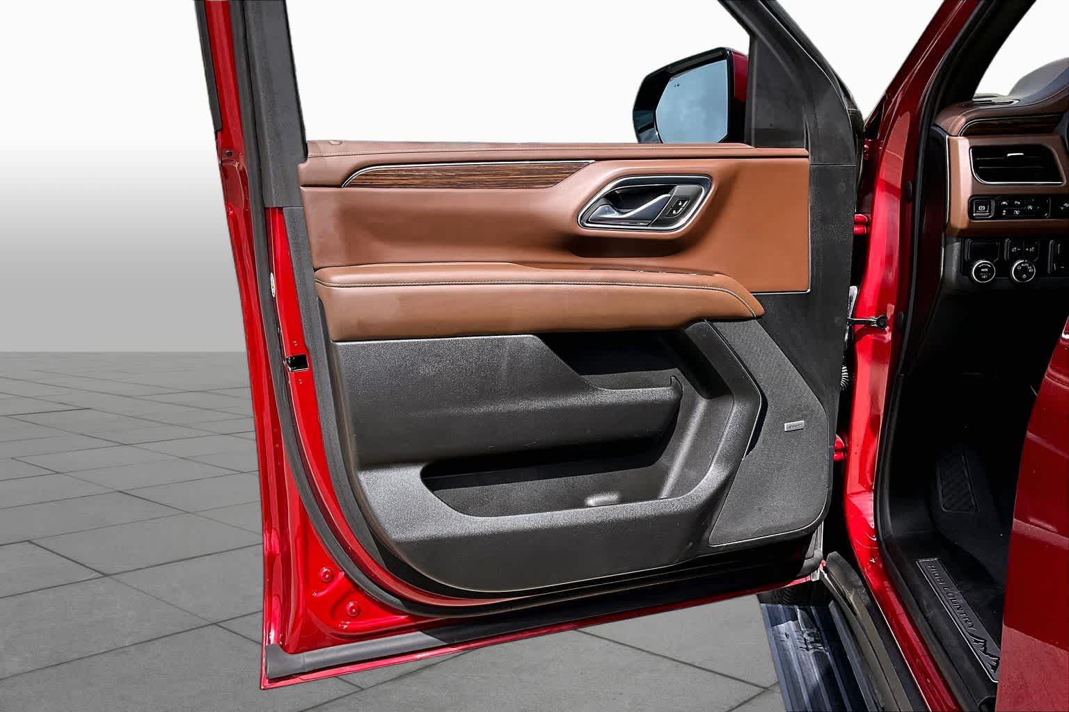 2023 Chevrolet Tahoe High Country Radiant Red Tintcoat at Robbins Nissan